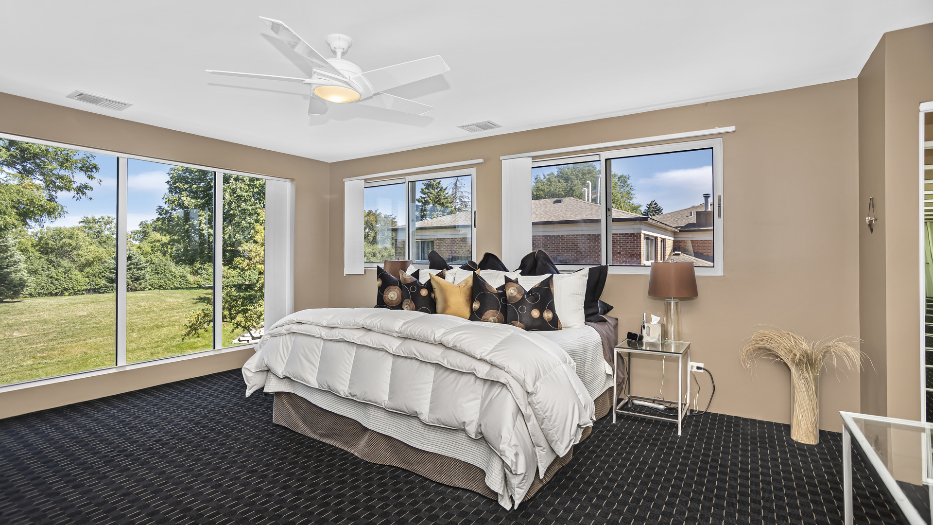 411 Milford Road Deerfield, IL 60015 - Photo 15 of 37