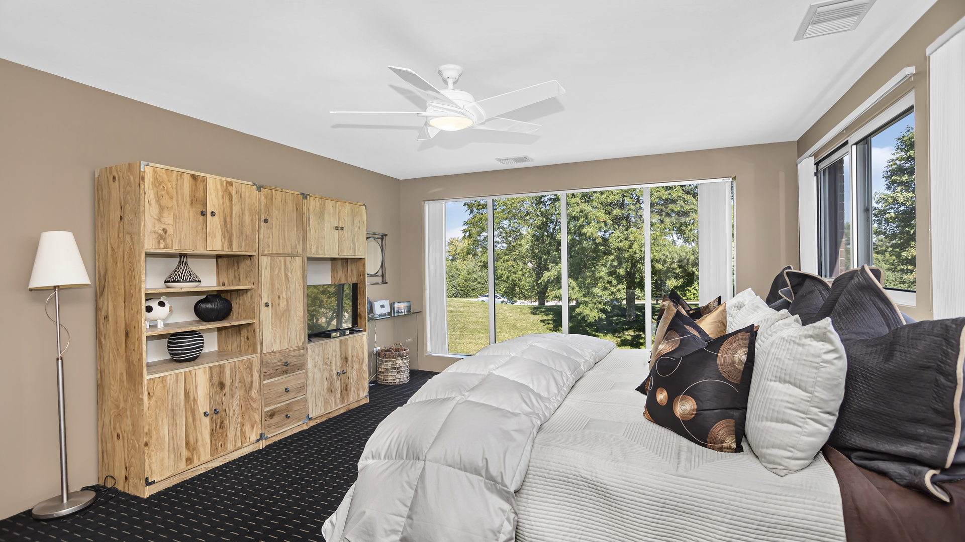 411 Milford Road Deerfield, IL 60015 - Photo 16 of 37