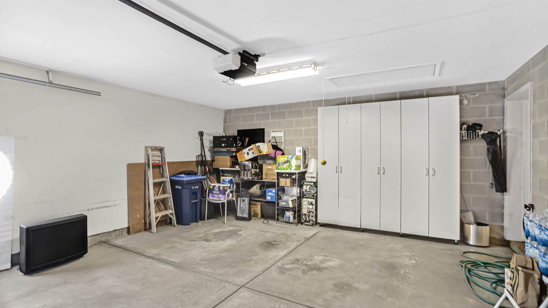 411 Milford Road Deerfield, IL 60015 - Photo 28 of 37