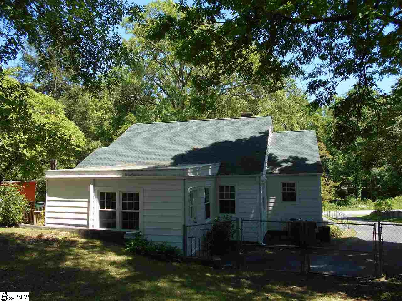220 Brookside Road Spartanburg, SC 29301 - Photo 11 of 25 Gallery Image 11