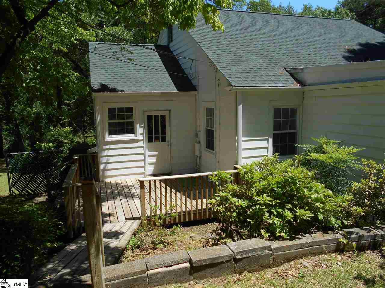 220 Brookside Road Spartanburg, SC 29301 - Photo 13 of 25 Gallery Image 13