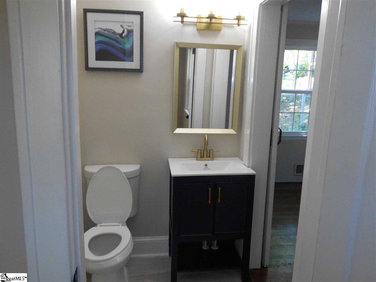 220 Brookside Road Spartanburg, SC 29301 - Photo 14 of 25 Gallery Image 14