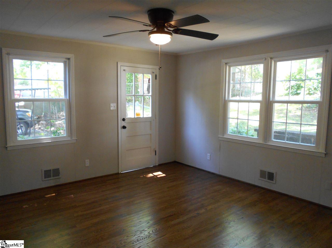 220 Brookside Road Spartanburg, SC 29301 - Photo 18 of 25 Gallery Image 18