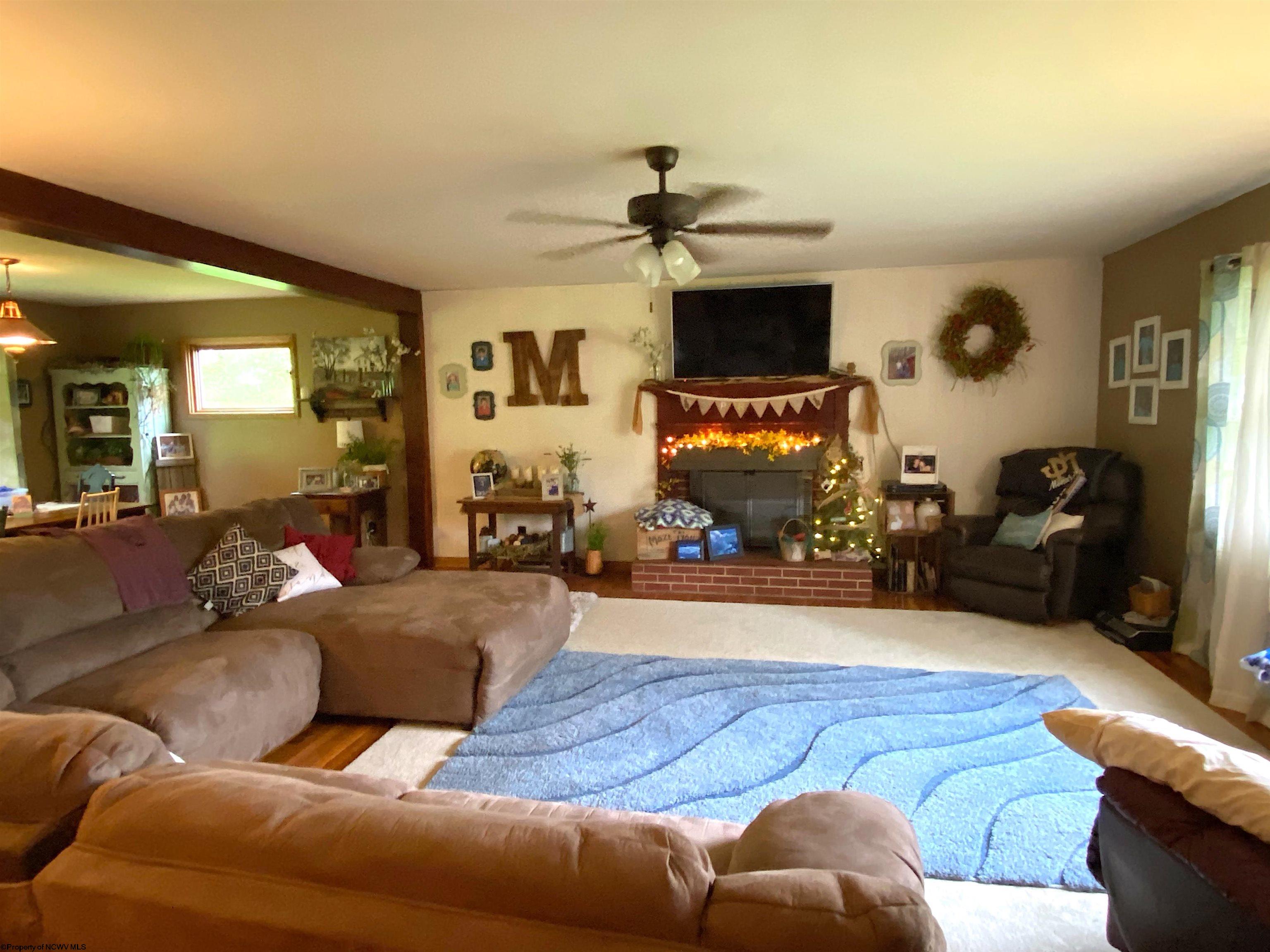 778 Smith Run Road Weston, WV 26452 - Photo 7 of 18 Gallery Image 7