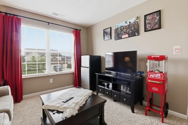 $369,000 | 1689 Maplewood Lane, Pendleton, IN 46064