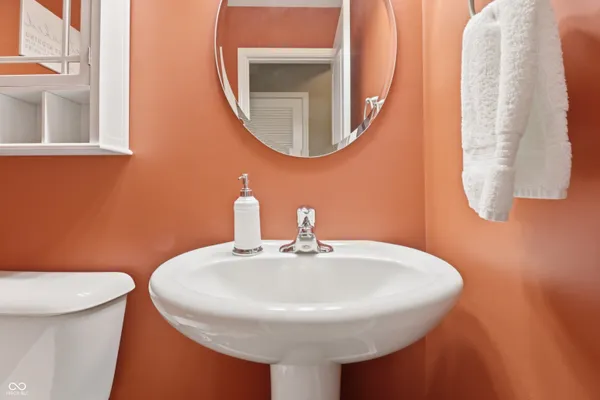 $379,000 | 1689 Maplewood Lane, Pendleton, IN 46064