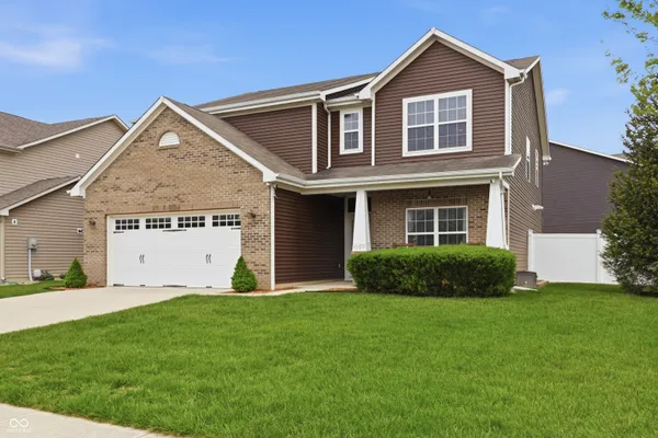 $379,000 | 1689 Maplewood Lane, Pendleton, IN 46064