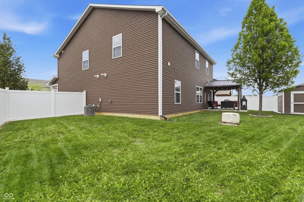 $369,000 | 1689 Maplewood Lane, Pendleton, IN 46064