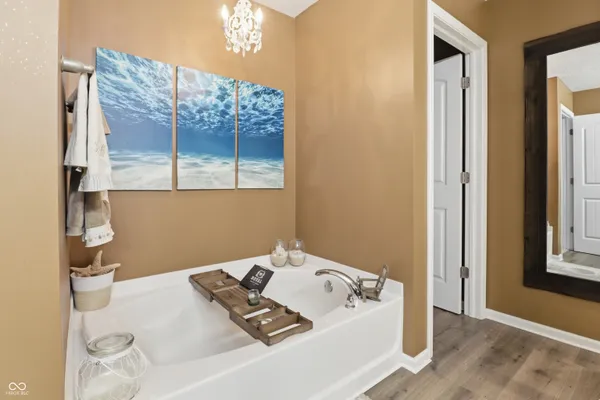 $379,000 | 1689 Maplewood Lane, Pendleton, IN 46064