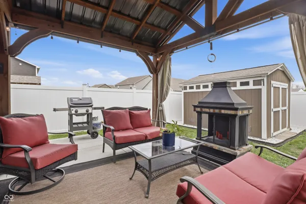 $379,000 | 1689 Maplewood Lane, Pendleton, IN 46064