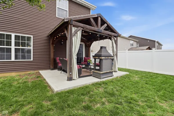 $379,000 | 1689 Maplewood Lane, Pendleton, IN 46064