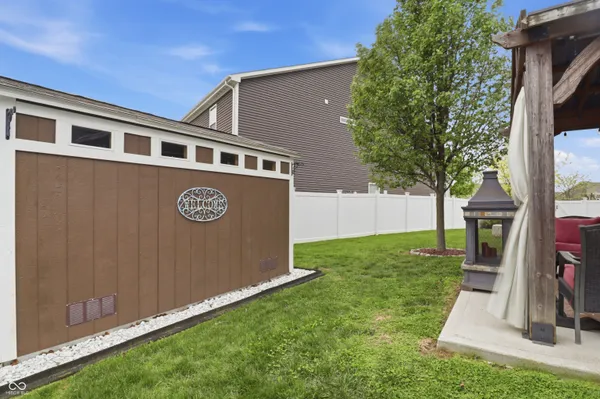 $379,000 | 1689 Maplewood Lane, Pendleton, IN 46064