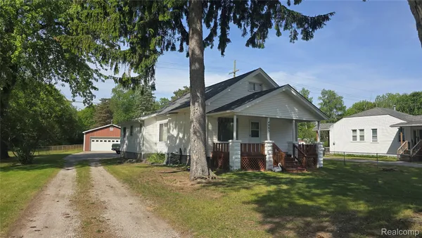 $235,000 | 4085 Pine Grove Avenue, Fort Gratiot, MI 48059