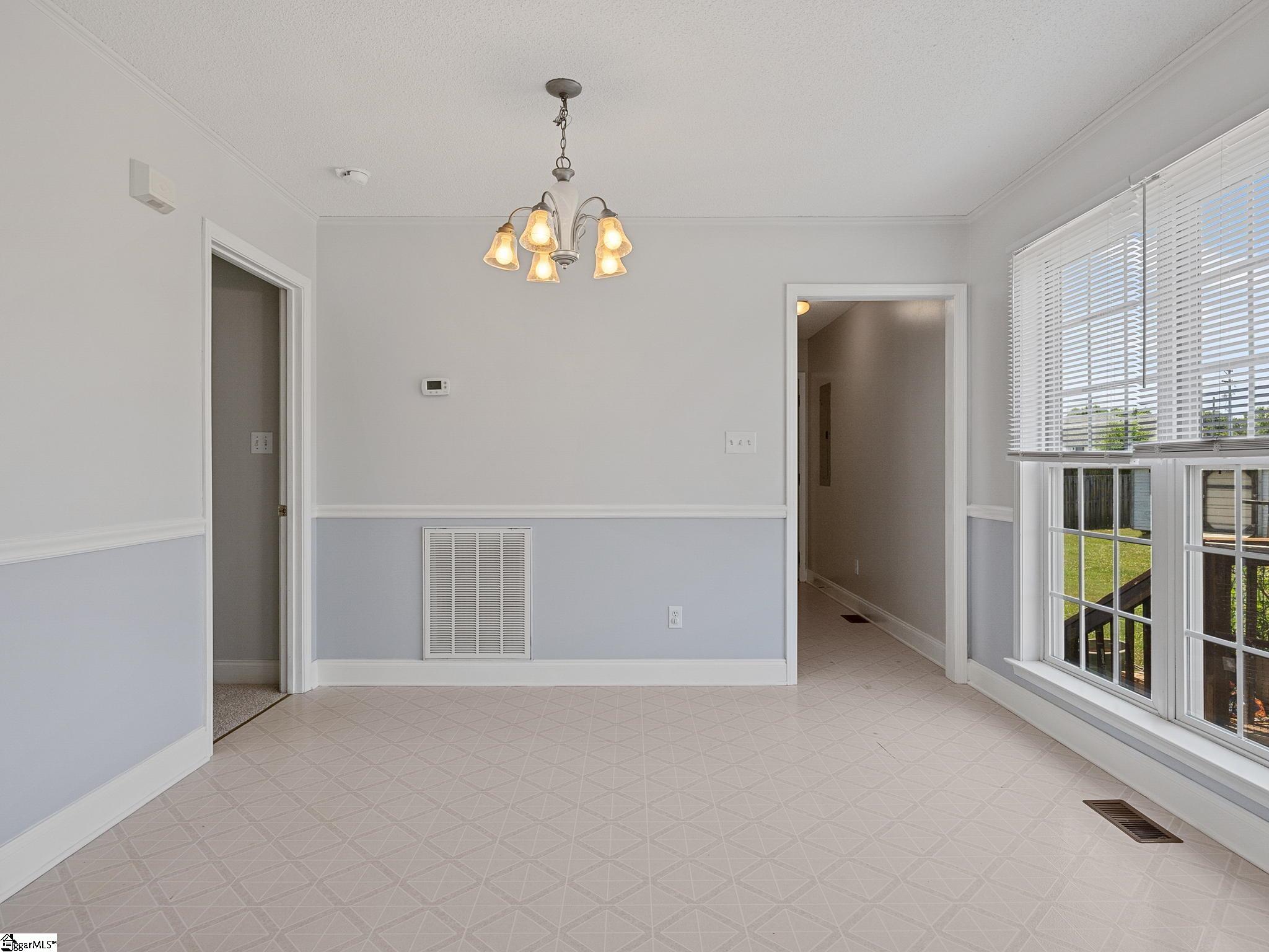 320 Mollys Way Inman, SC 29349 - Photo 15 of 31