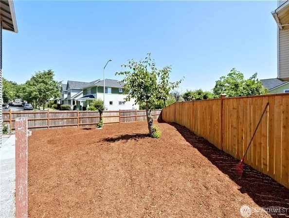 $925,000 | 6750 28th Avenue South, Seattle, WA 98108