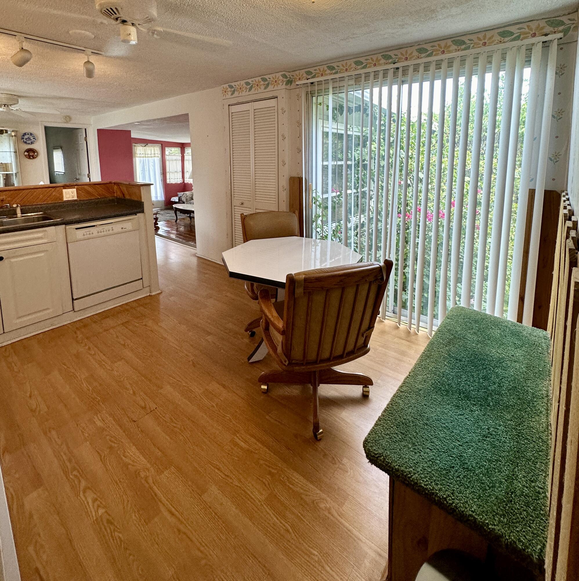 8290 East Club Road Boca Raton, FL 33433 - Photo 3 of 27 IMG_6940