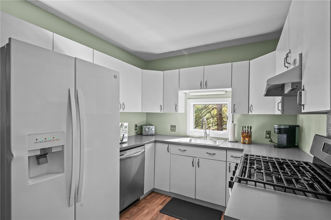 774 Cooper Road Glocester, RI 02814 - Photo 15 of 31