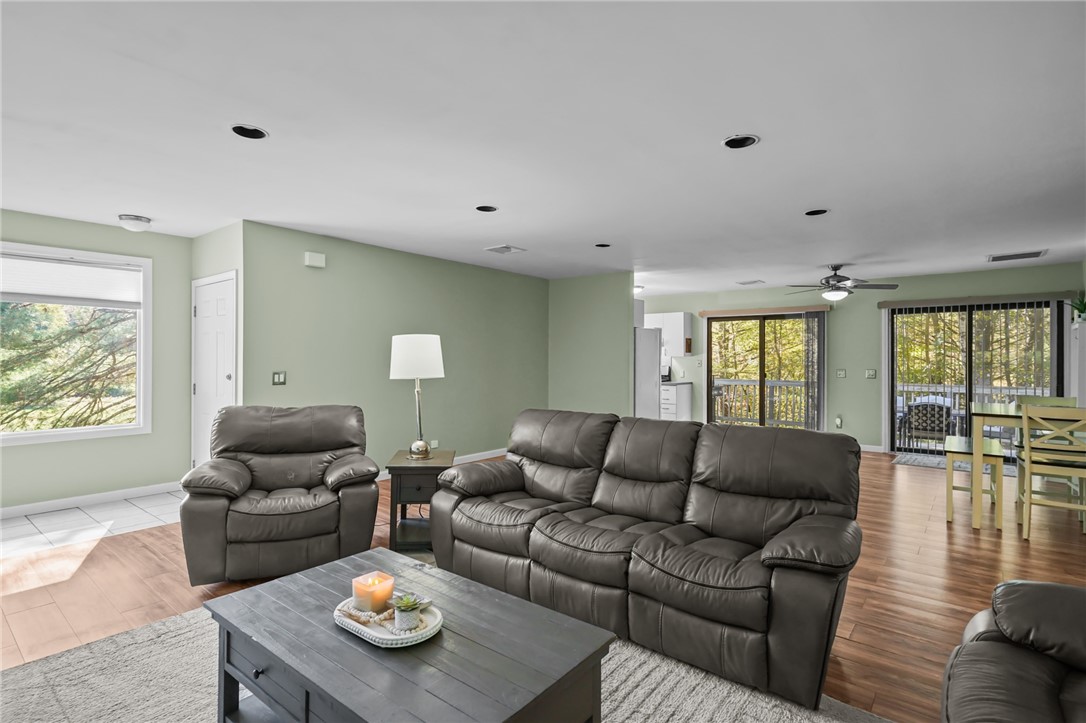 774 Cooper Road Glocester, RI 02814 - Photo 5 of 31