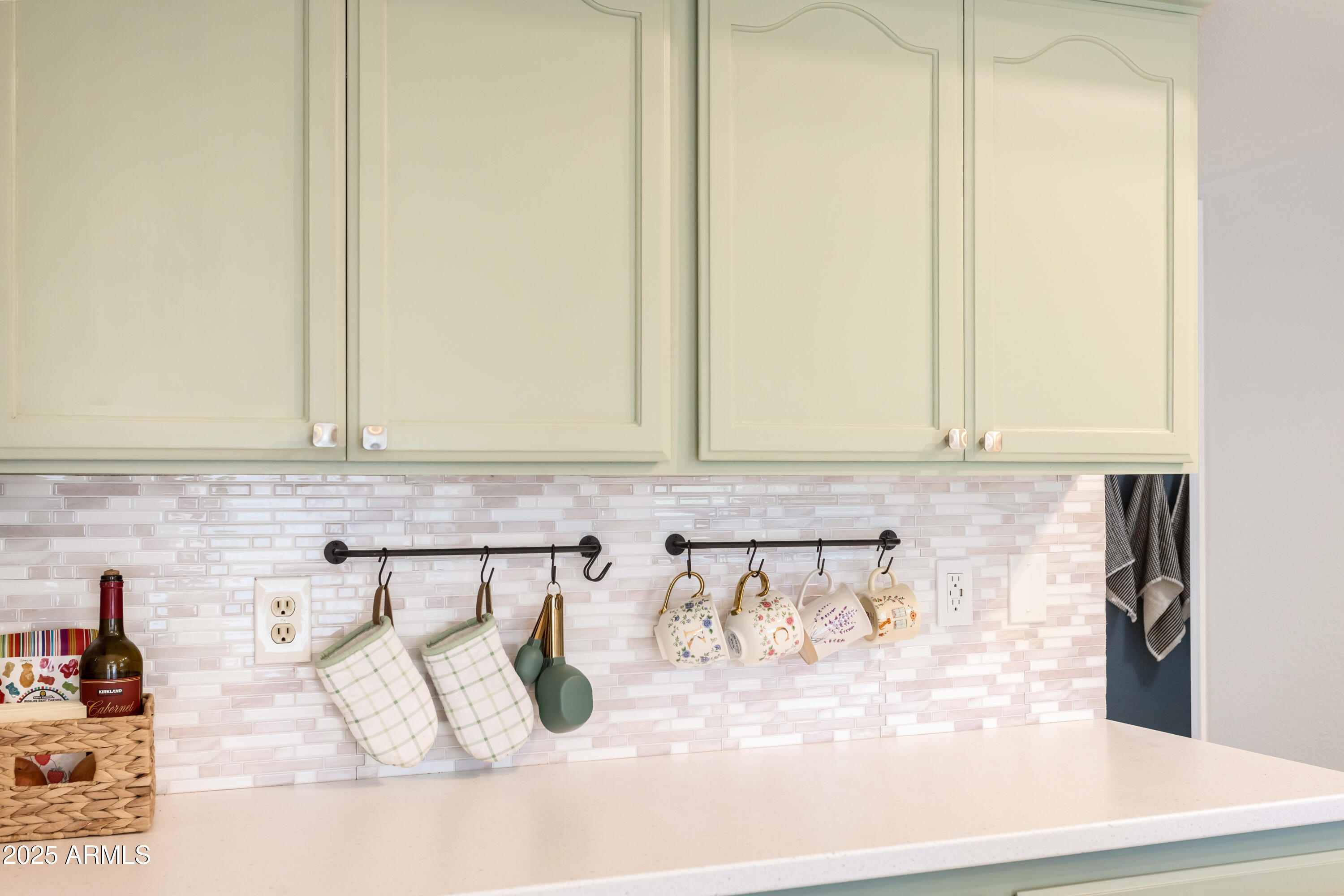 4931 Loma Loop Sierra Vista, AZ 85635 - Photo 20 of 47 a bathroom with a sink and a mirror