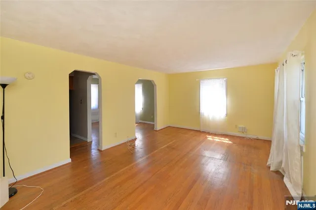 $649,000 | 508 St Pauls Avenue, Cliffside Park, NJ 07010