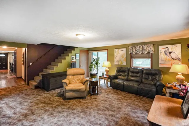 $420,500 | 681 Hancock School Road, Spencer, IN 47460