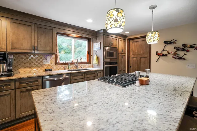 $420,500 | 681 Hancock School Road, Spencer, IN 47460