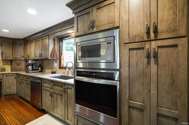 $420,500 | 681 Hancock School Road, Spencer, IN 47460