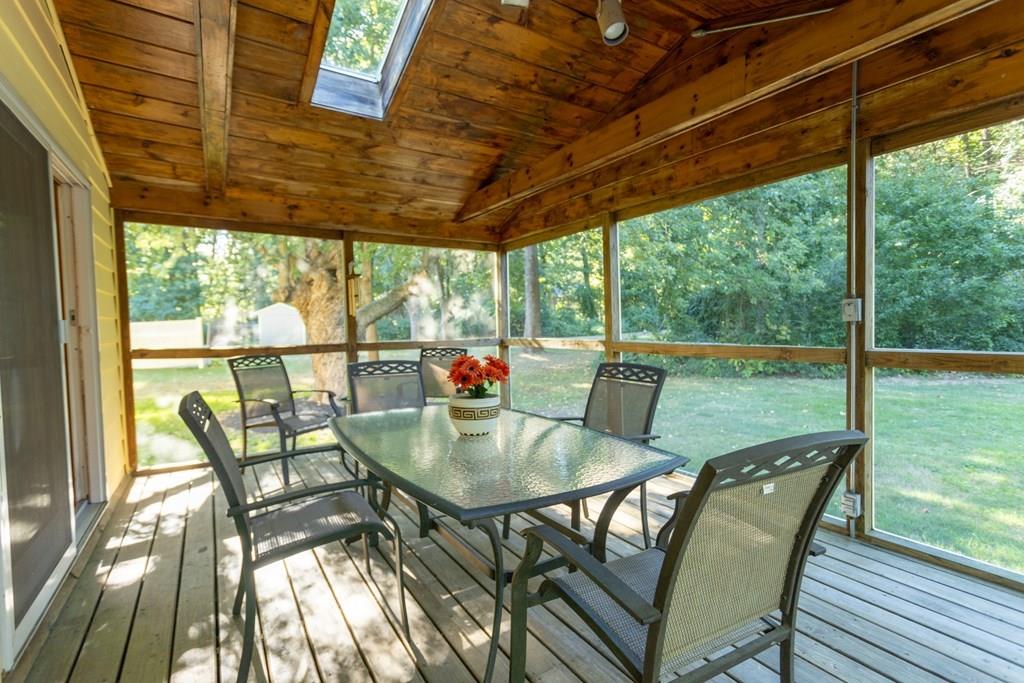 178 Woodside Road Sudbury, MA 01776 - Photo 10 of 39 Gallery Image 10