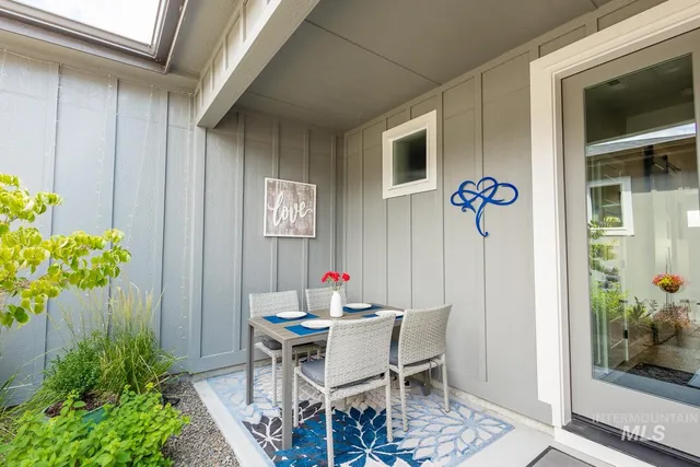 $675,000 | 3321 South Hopes Well Way, Boise, ID 83716