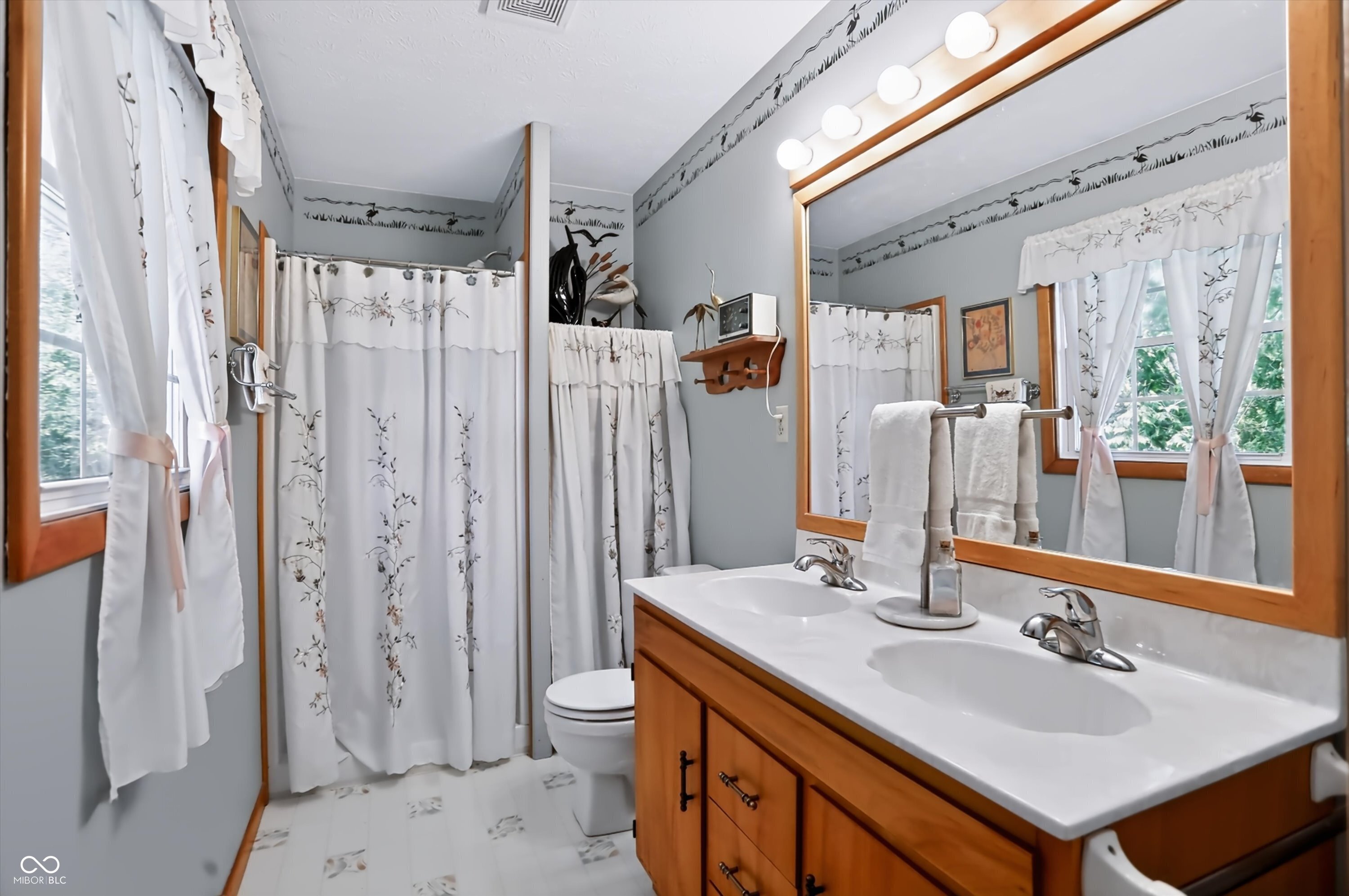 3305 Virginia Street Columbus, IN 47203 - Photo 21 of 42