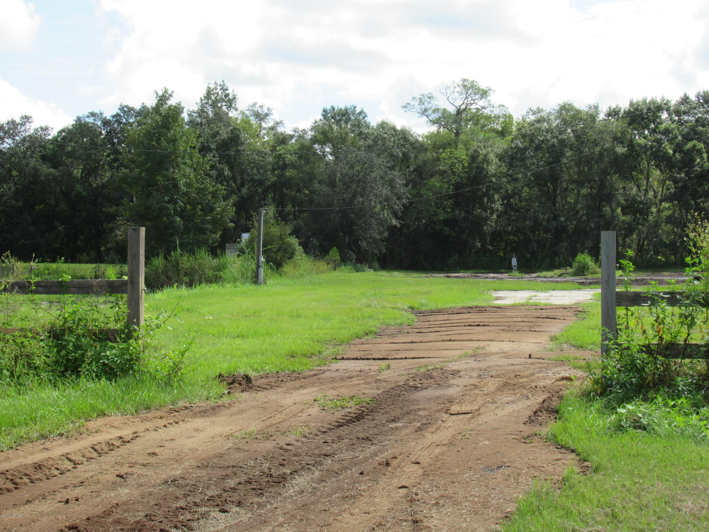 8850 D D Beck Road Hastings, FL 32145 - Photo 17 of 23 IMG_0221