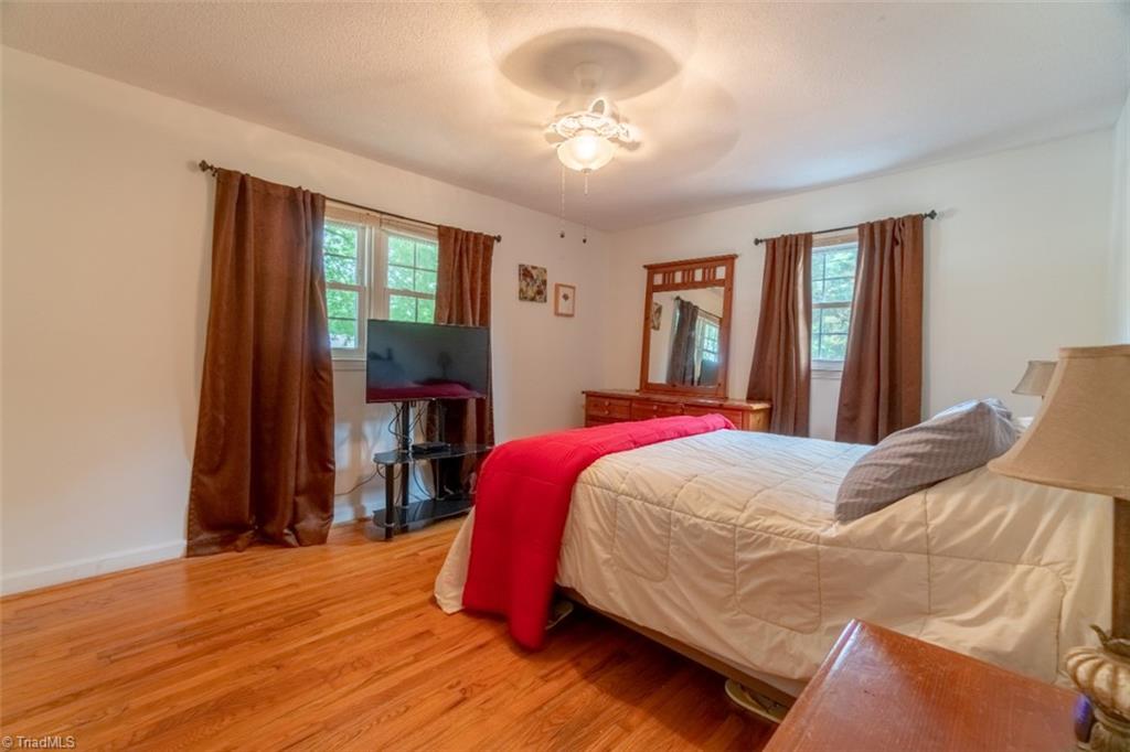 807 Grooms Road Reidsville, NC 27320 - Photo 17 of 25 Gallery Image 17