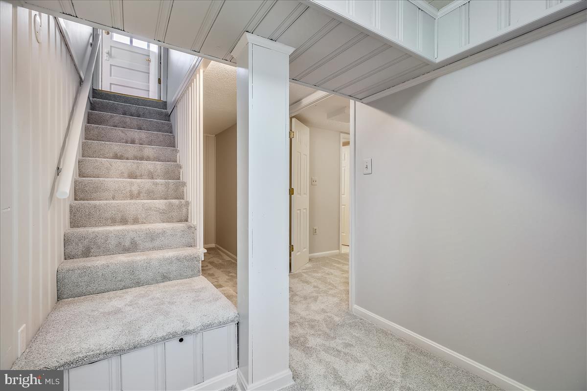 5023 Cushing Drive Kensington, MD 20895 - Photo 20 of 34 Lower Level Landing