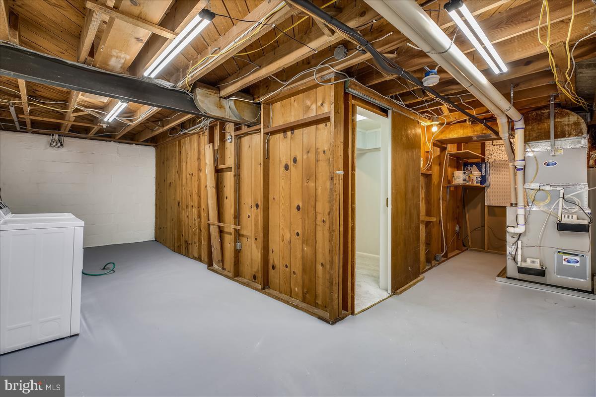 5023 Cushing Drive Kensington, MD 20895 - Photo 30 of 34 Storage/Utility Room