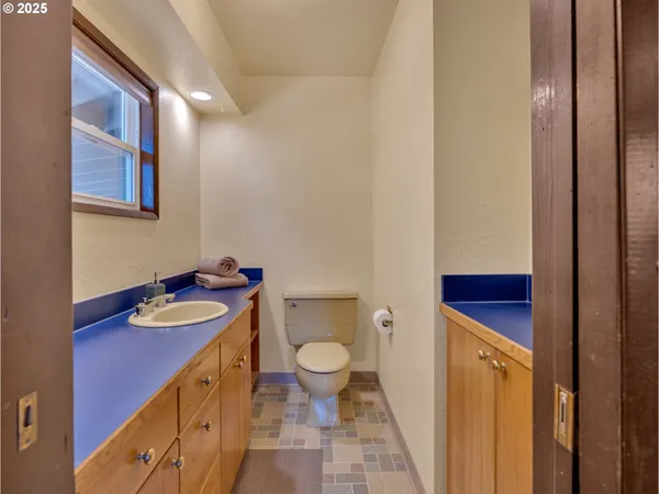 $999,995 | 44434 Southeast Coalman Road, Sandy, OR 97055