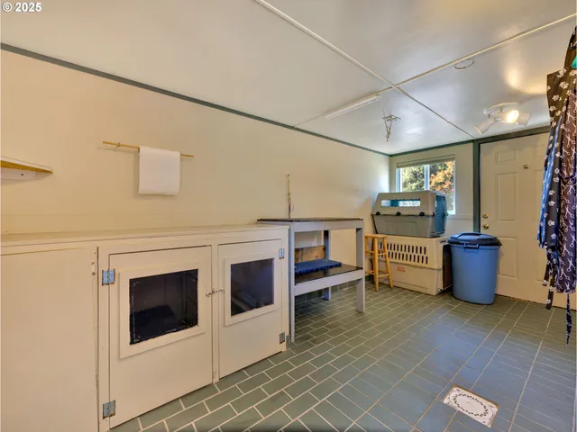 $1,100,000 | 44434 Southeast Coalman Road, Sandy, OR 97055