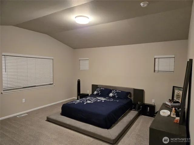 $4,250 | 28902 239th Avenue Southeast, Maple Valley, WA 98010