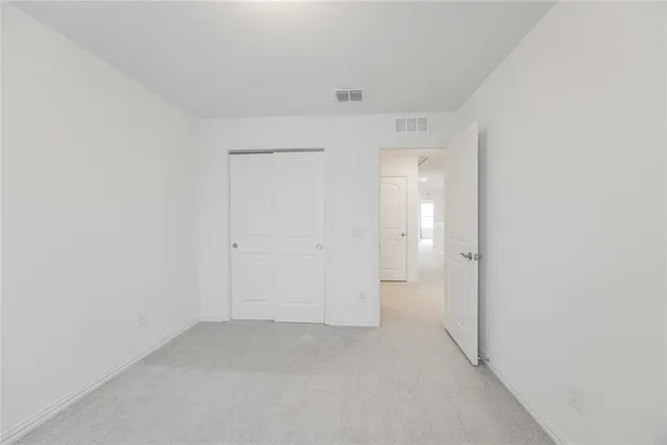 $3,000 | 345 Willowmore Drive, Little Elm, TX 75068