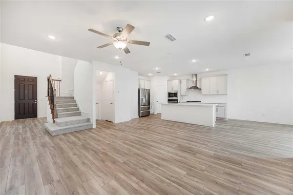 $3,000 | 345 Willowmore Drive, Little Elm, TX 75068