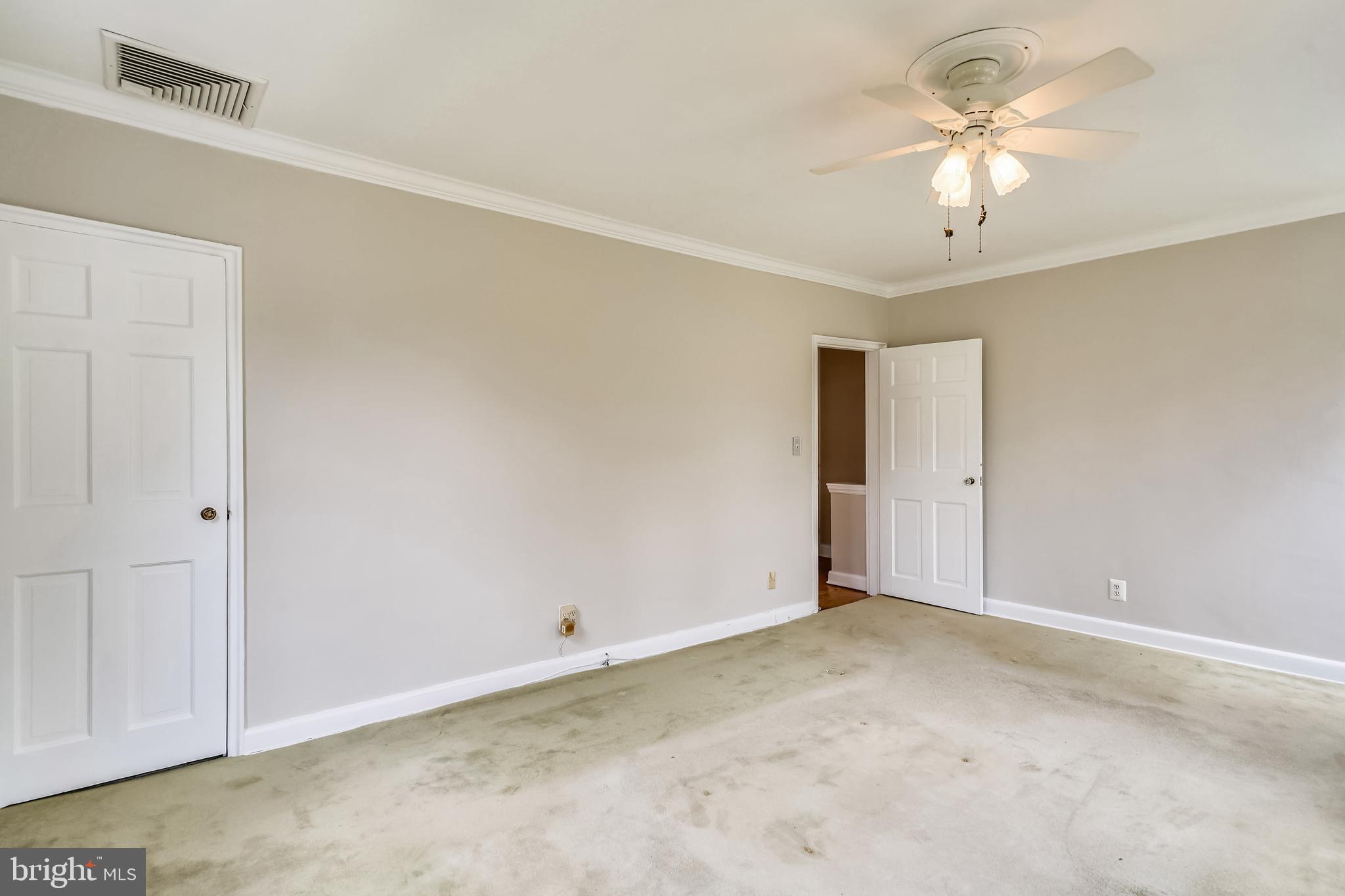 5203 Falls Road, Unit 22 Baltimore, MD 21210 - Photo 17 of 39 MBRM