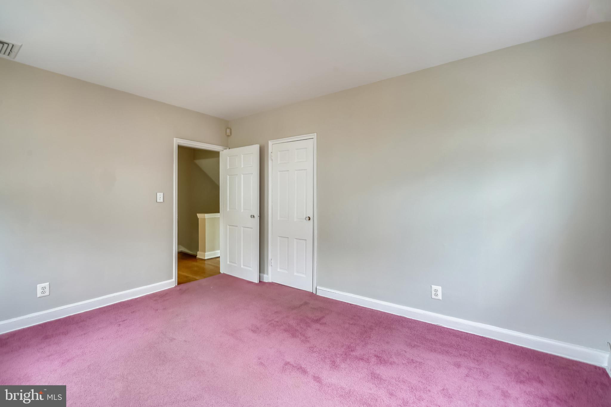 5203 Falls Road, Unit 22 Baltimore, MD 21210 - Photo 34 of 39 Bedroom # 2