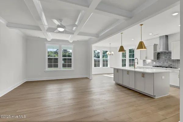 $614,305 | 72 Lookout Point, Hampstead, NC 28443