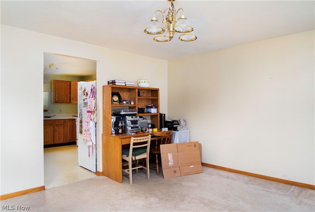 5501 Clingan Road Struthers, OH 44471 - Photo 7 of 30 Gallery Image 7