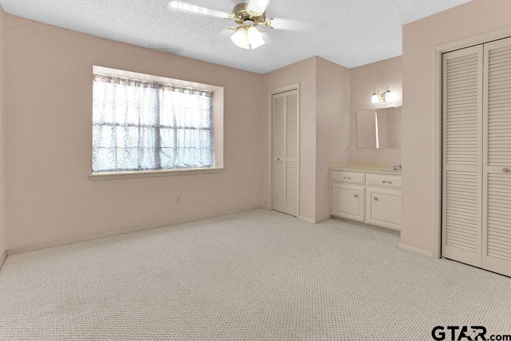 12575 FM 3271 Tyler, TX 75704 - Photo 25 of 47 a view of an empty room with a window