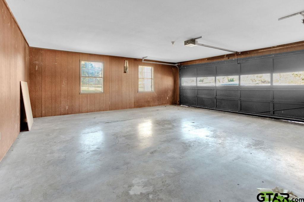 12575 FM 3271 Tyler, TX 75704 - Photo 39 of 47 a view of a hallway with a garage