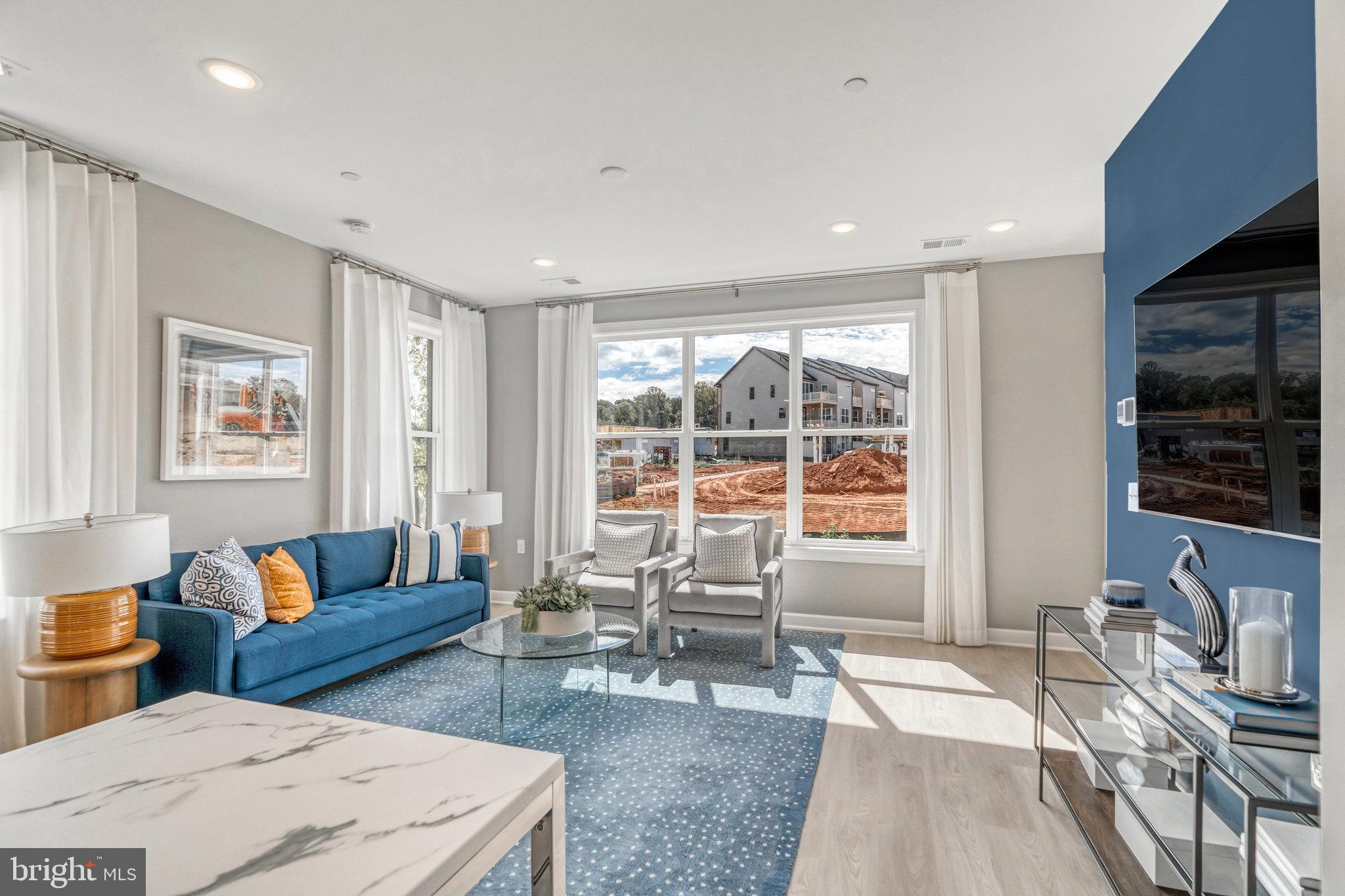 4900 Chelan Crossing Chantilly, VA 20151 - Photo 7 of 39 SAMPLE PHOTO ONLY -