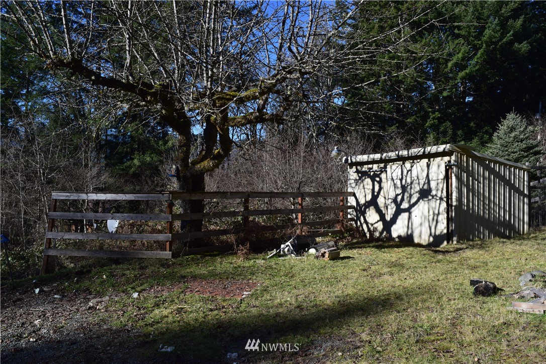 155 Powerhouse Road Packwood, WA 98361 - Photo 2 of 9