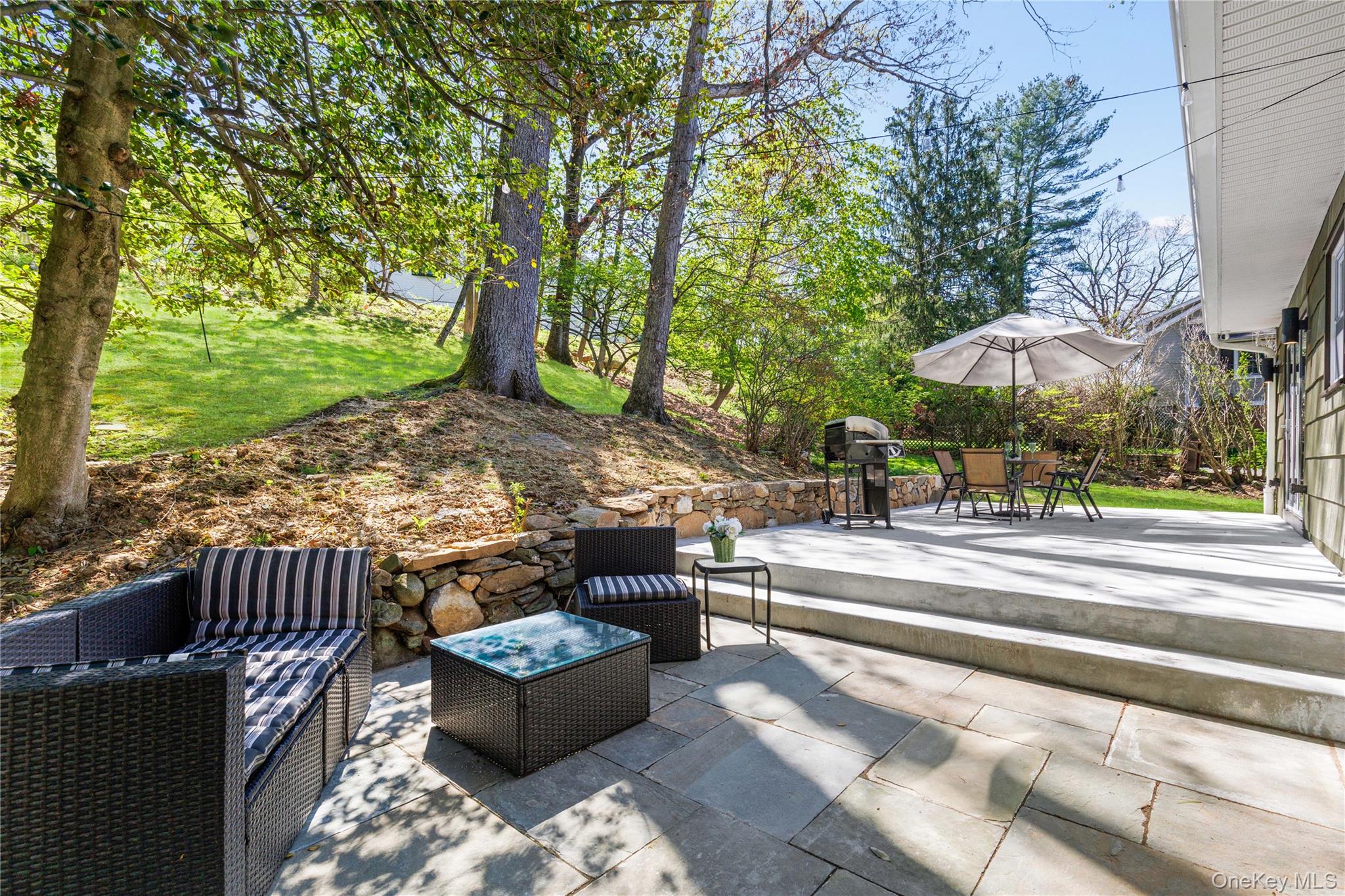 816 Hardscrabble Road Chappaqua, NY 10514 - Photo 6 of 36