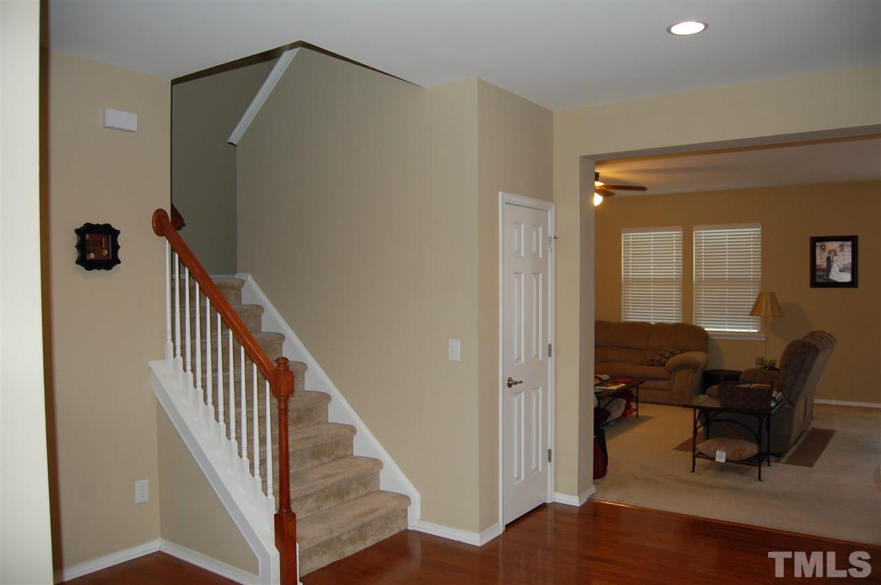 313 Riversville Court Cary, NC 27519 - Photo 8 of 25