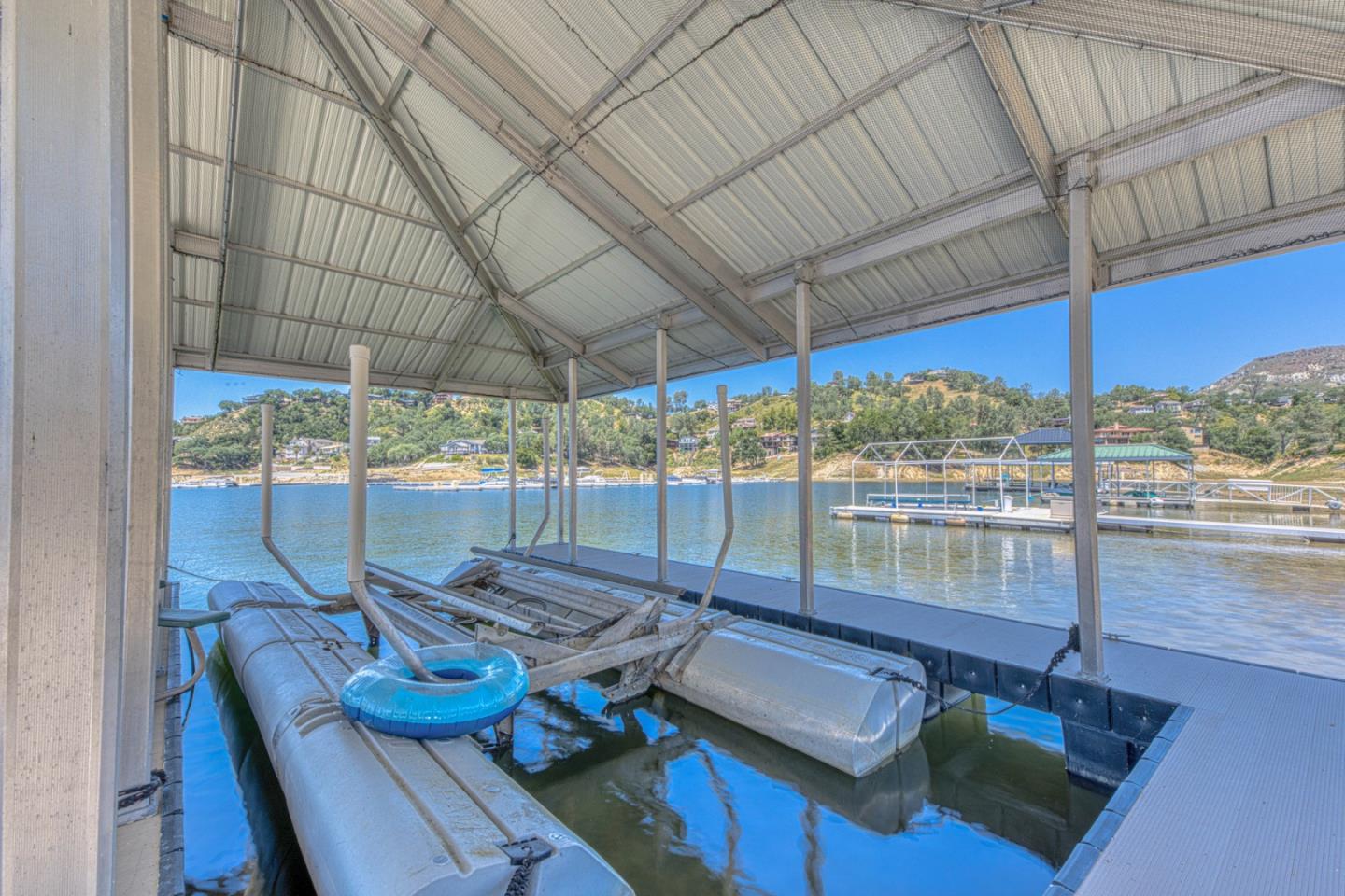 8213 Bass Point Road Bradley, CA 93426 - Photo 12 of 58